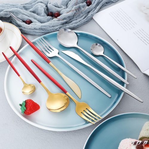 Gold-plated Knife, Fork And Spoon Four Main Parts Set 24 Pieces